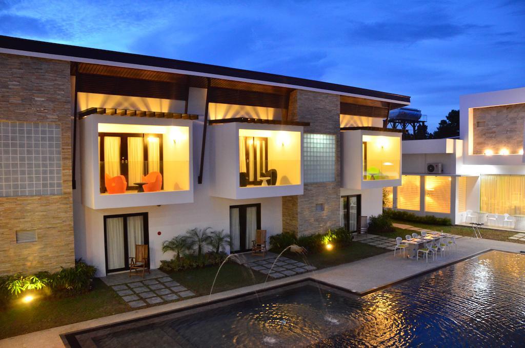 One Manalo Place Puerto Princesa Exteriér fotografie